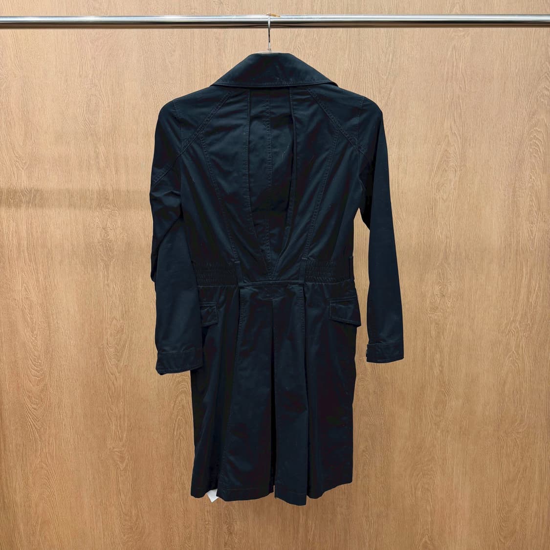 아르마니 익스체인지 코트 랩 버튼업 셔링 밴딩 디테일 슬림핏 블랙 상품이미지3