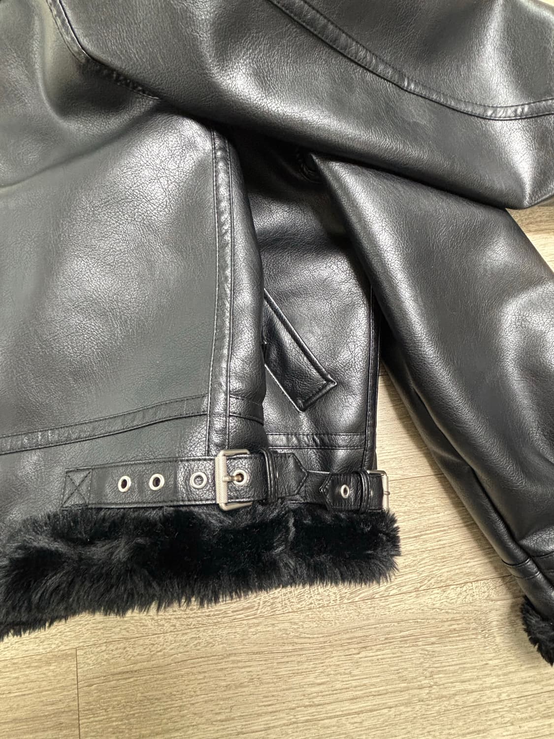 KKST x 론트 810 무스탕 블랙 상품이미지6