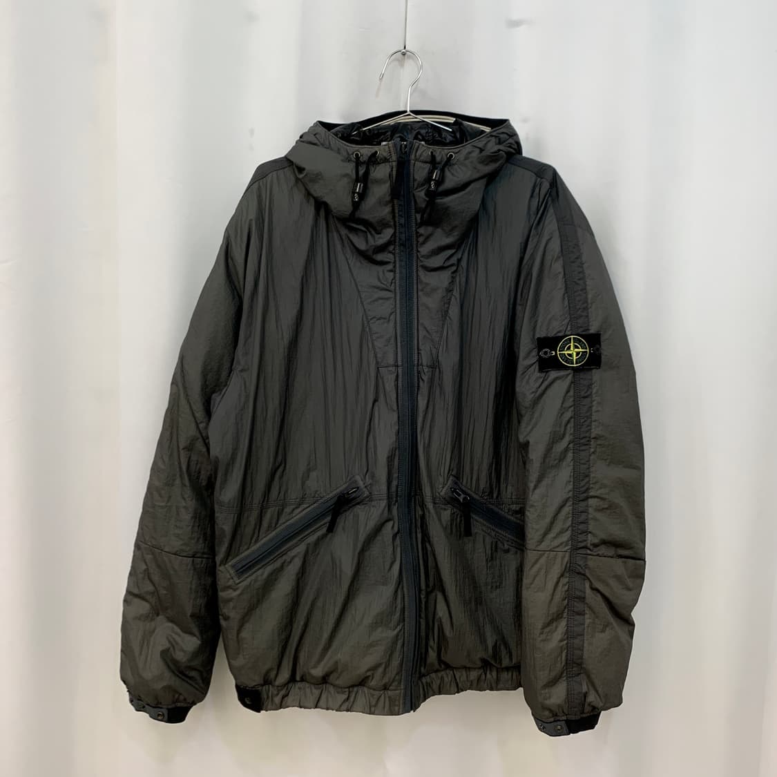 스톤아일랜드 와펜 다운 패딩 자켓 3XL 상품이미지1