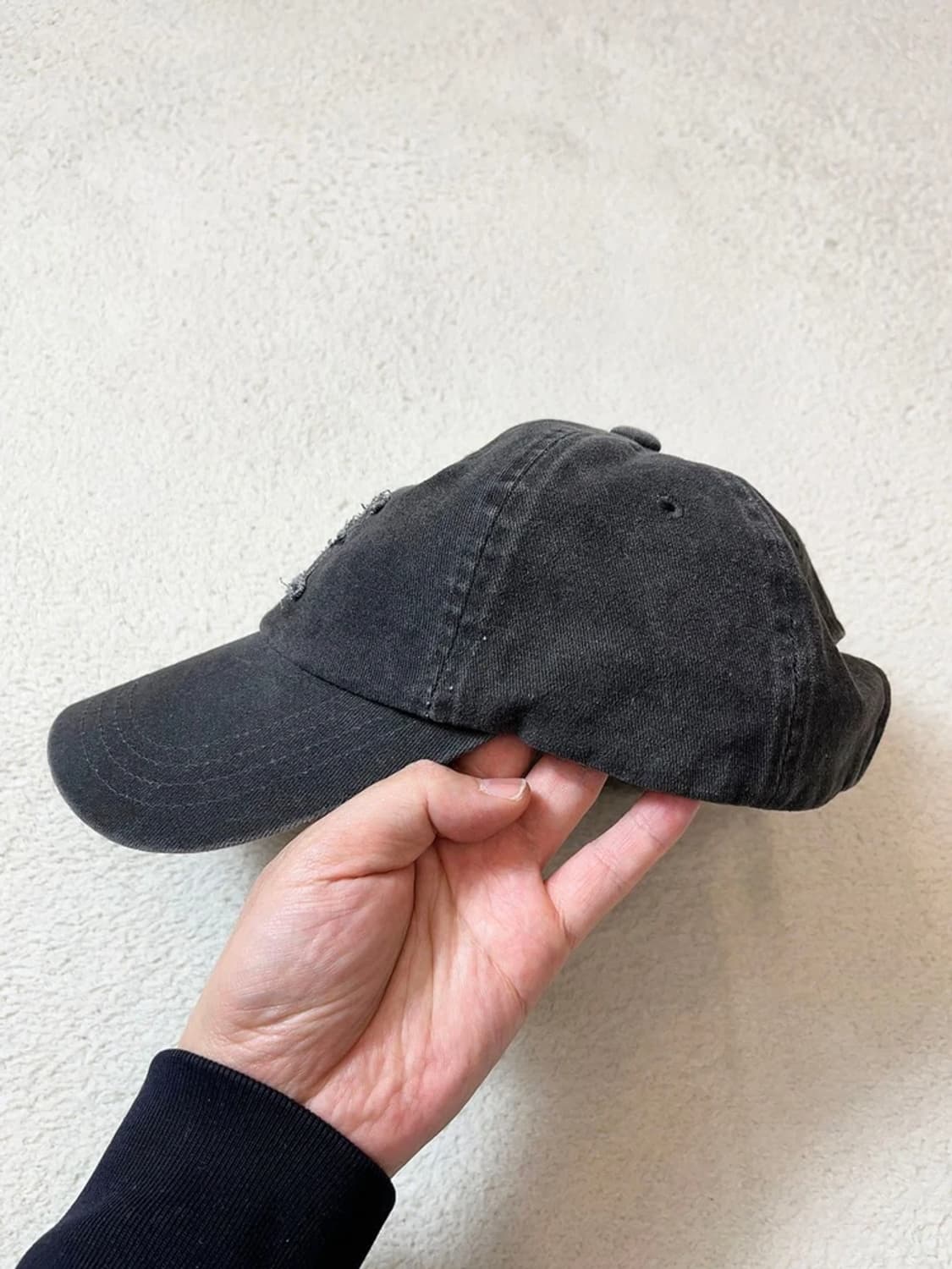 마뗑킴 24FW 피그먼트 매틴 커시브 볼캡 A1798 상품이미지4