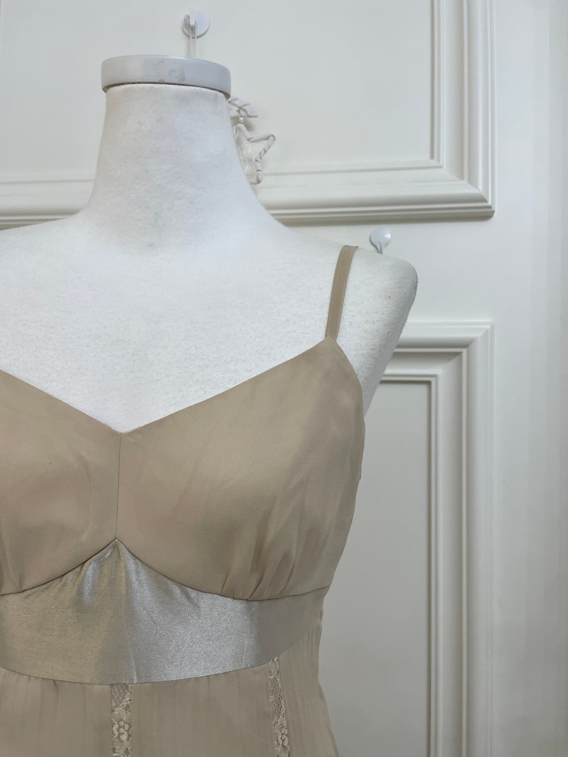 beige bust shirring lace pleats fairy op 상품이미지7