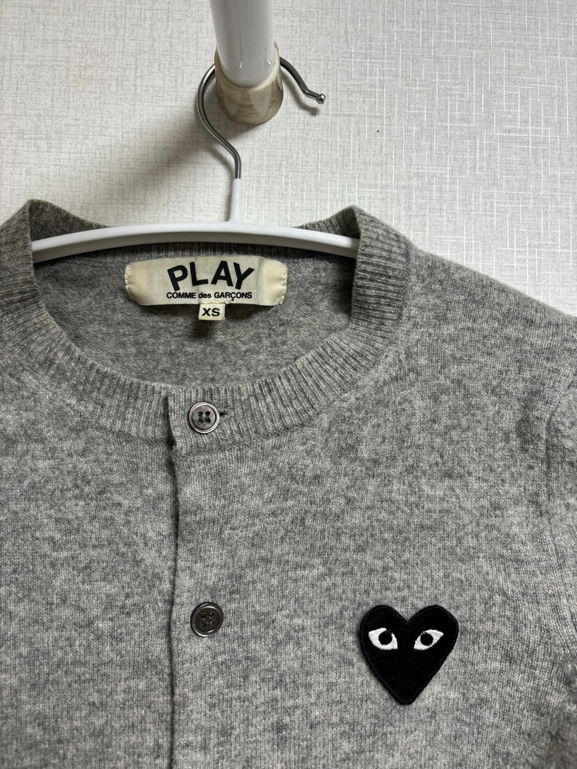 COMME des GARÇONS PLAY 하트 엘보 패치 울 가디건 상품이미지2