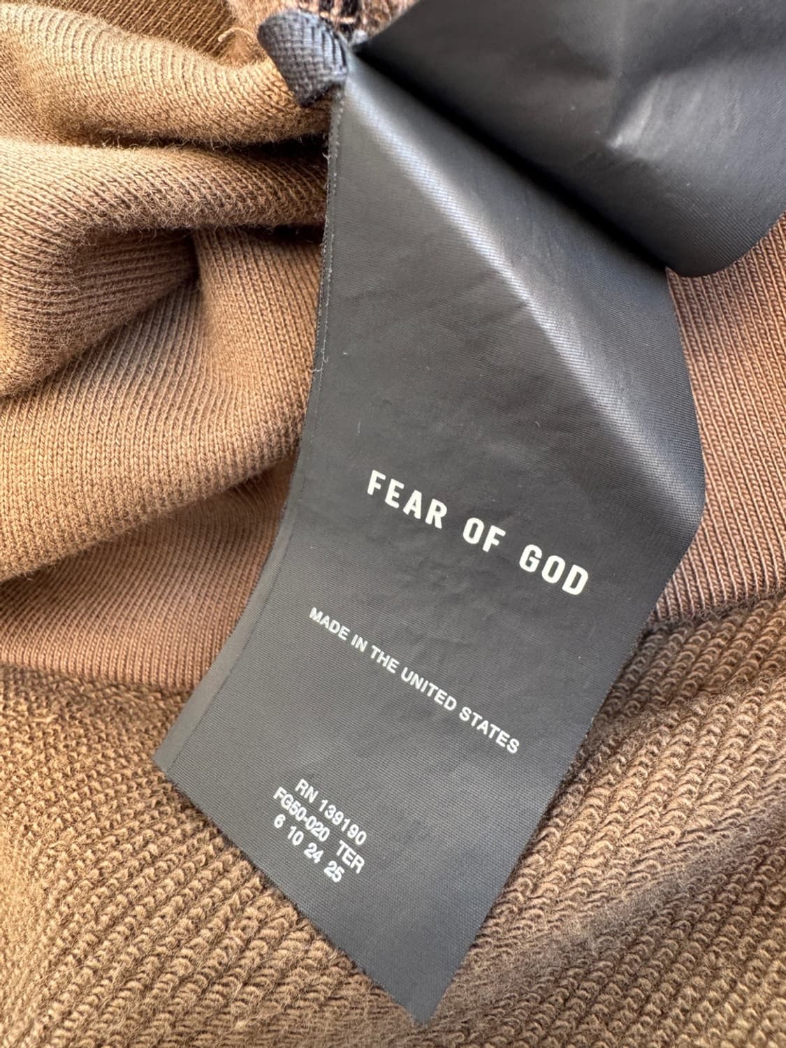 피어오브갓 7th 인사이드아웃 모크넥 스웻셔츠 티셔츠 크루넥 FOG 8t 상품이미지6