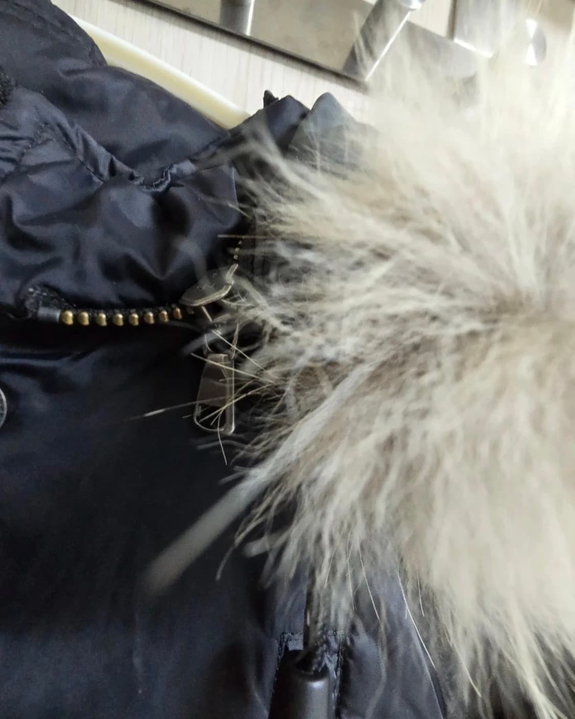 켈빈클라인 라쿤털 패딩 봄버점퍼 S 상품이미지3