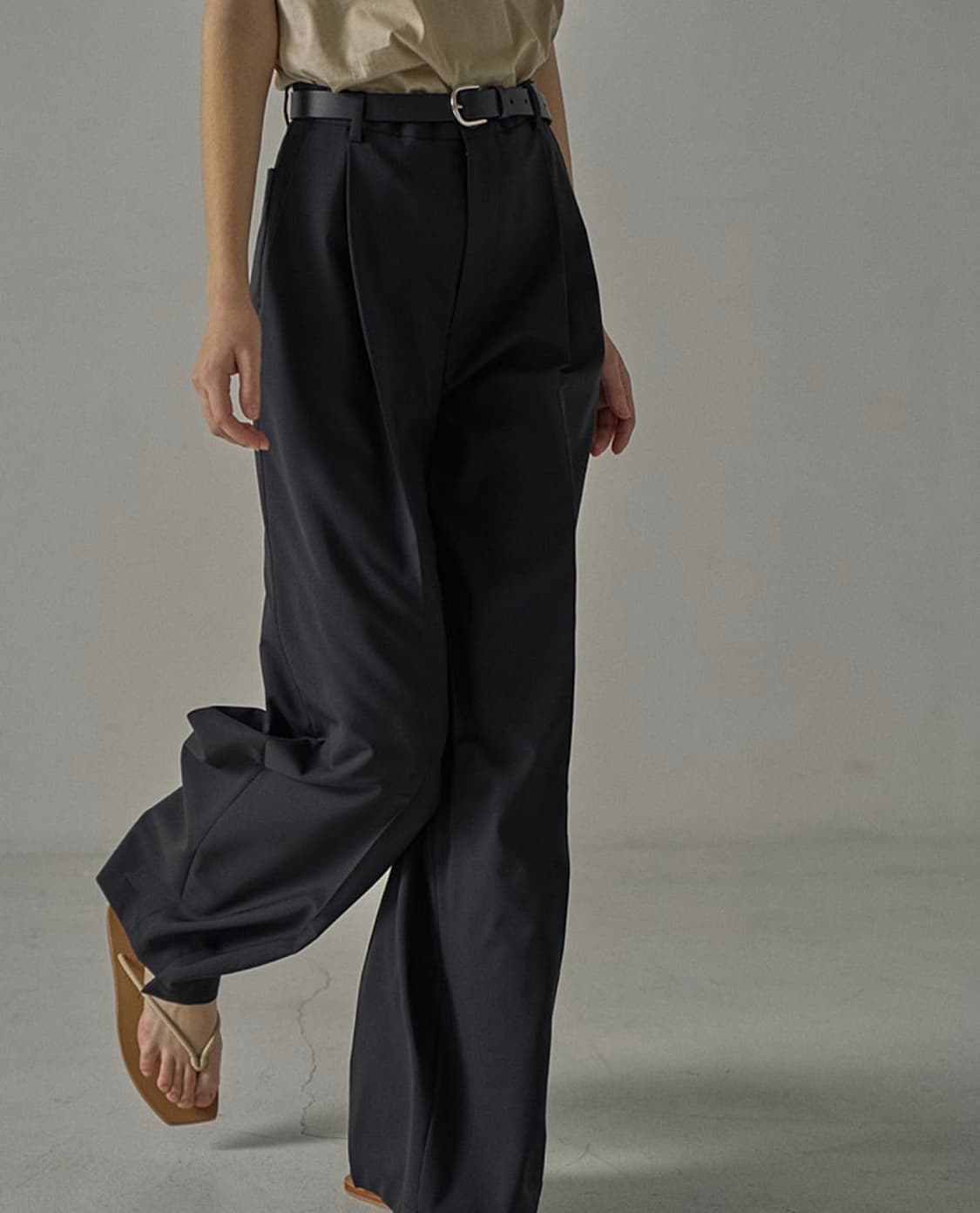 파사드패턴 썸머울 와이드 팬츠_black xs 새상품 상품이미지3