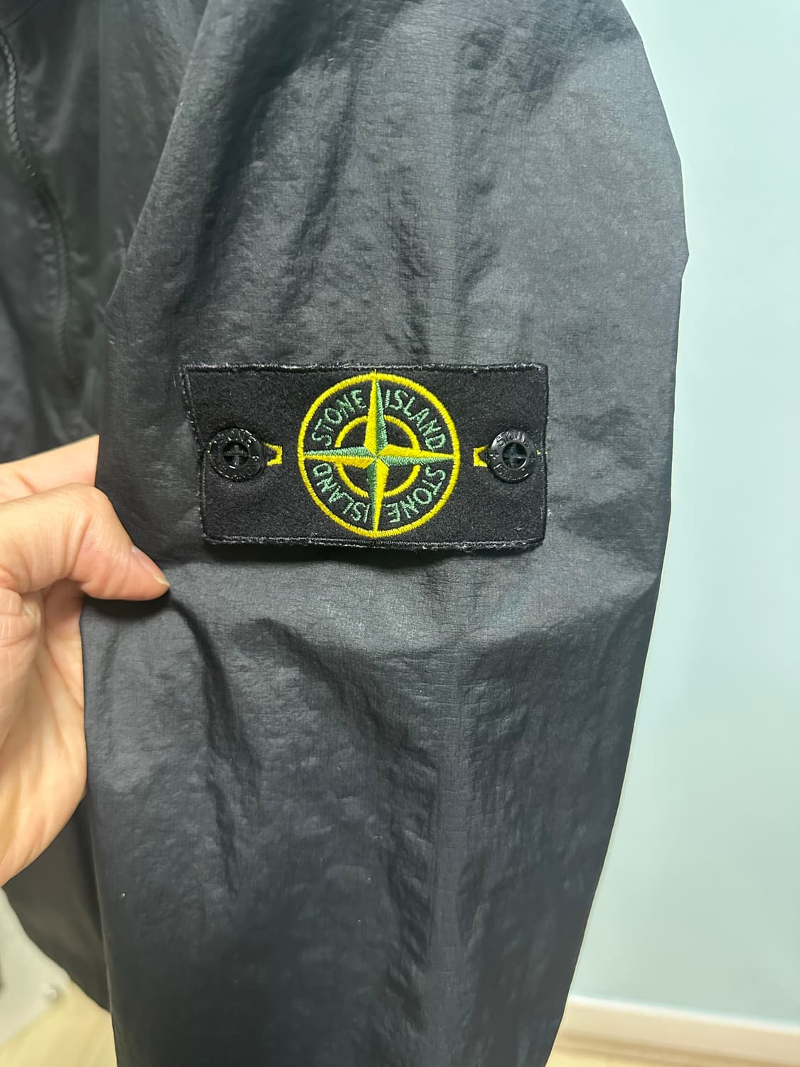 스톤아일랜드 22ss멤브라나 M사이즈 매장판 상품이미지4