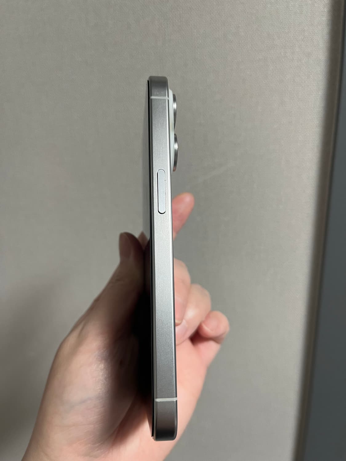 상태 최상 풀구성 아이폰 화이트티타늄 15pro 15프로 256 공기계 상품이미지4