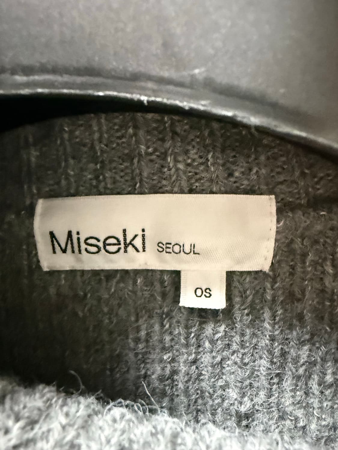 미세키 서울 / 사이드 버튼 니트 / FREE 상품이미지3