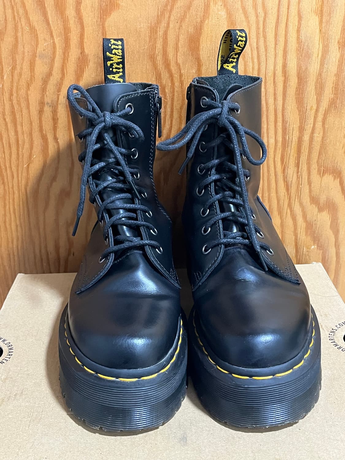 닥터마틴 제이든 240 상품이미지2