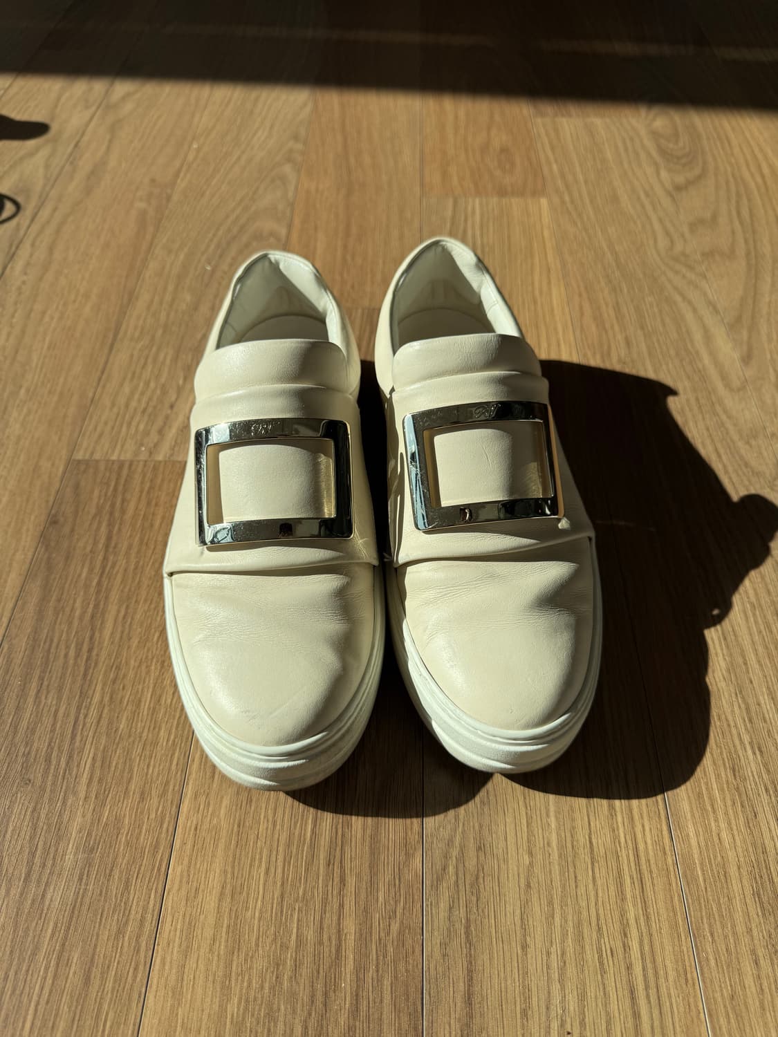 [Roger Vivier] 로저비비에 스니커즈 아이보리 38 상품이미지3