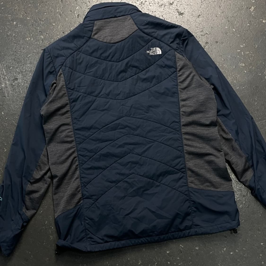 105 노스페이스 브이모션 경량패딩  상품이미지6