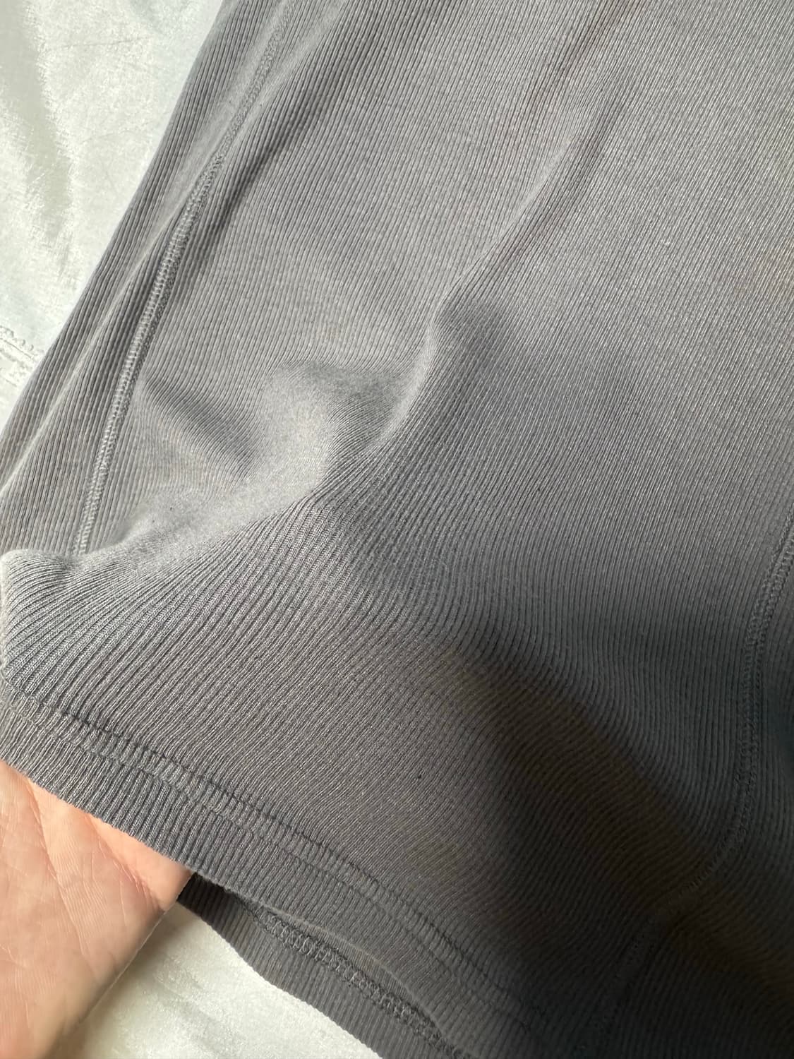 “ SCHLUSSEL” Beads Detail Short T-shirt 상품이미지4