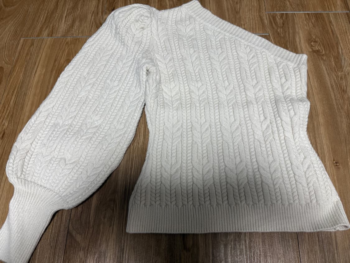 자라 원숄더 니트 상품이미지2