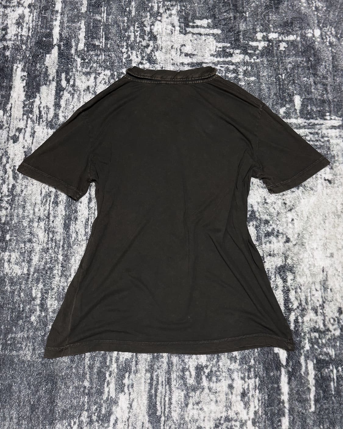 {SALVAGE} Gothic Graphic Henley Neck Tee 상품이미지4