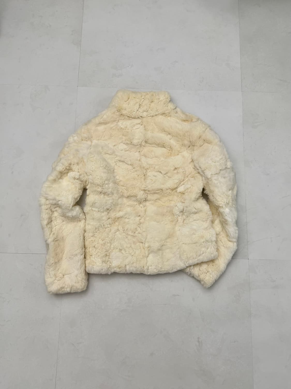 세실 맥비 아이보리 래빗퍼 자켓 상품이미지7