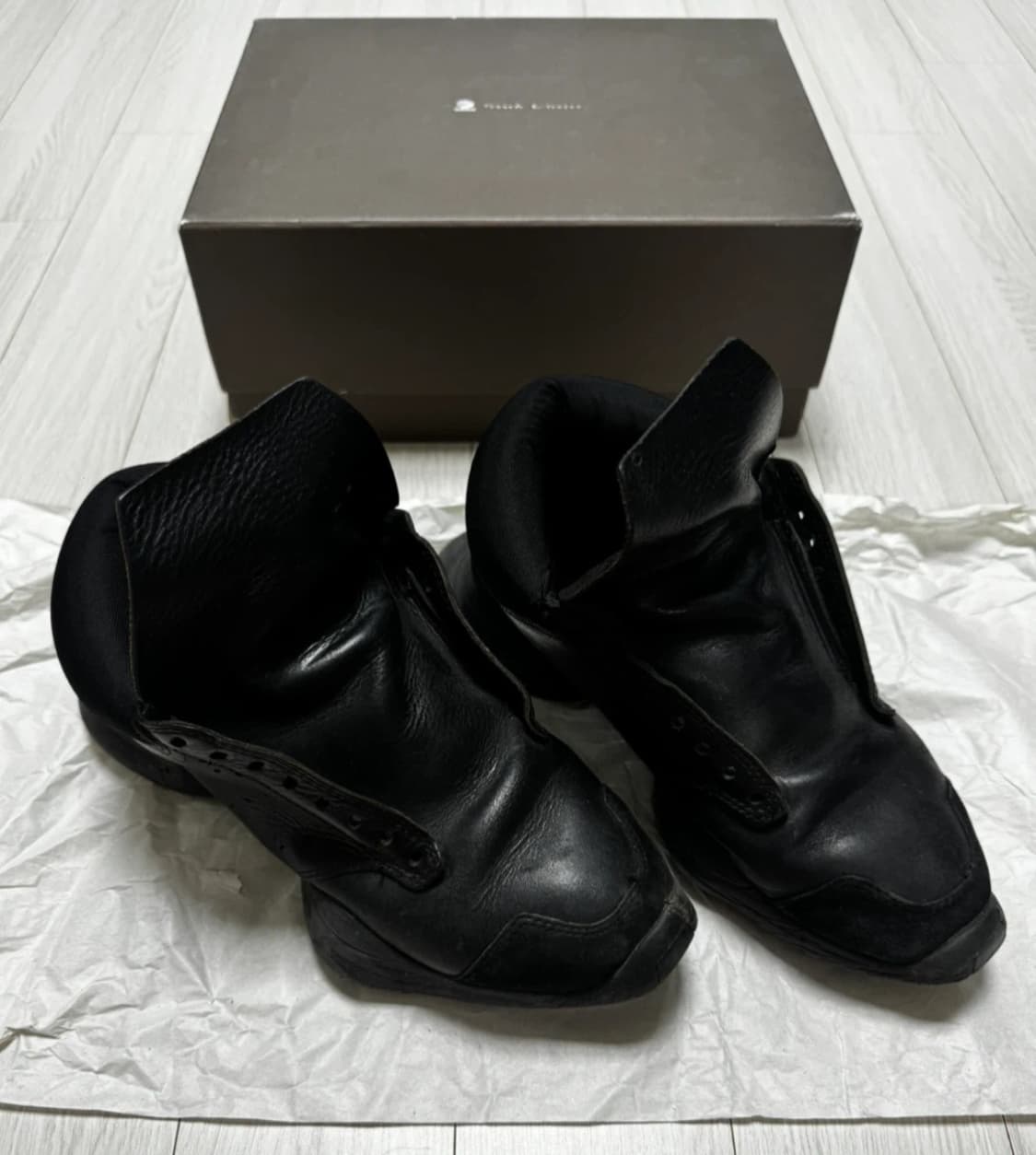 릭오웬스 아디다스 러너 레더 블랙 235 상품이미지1