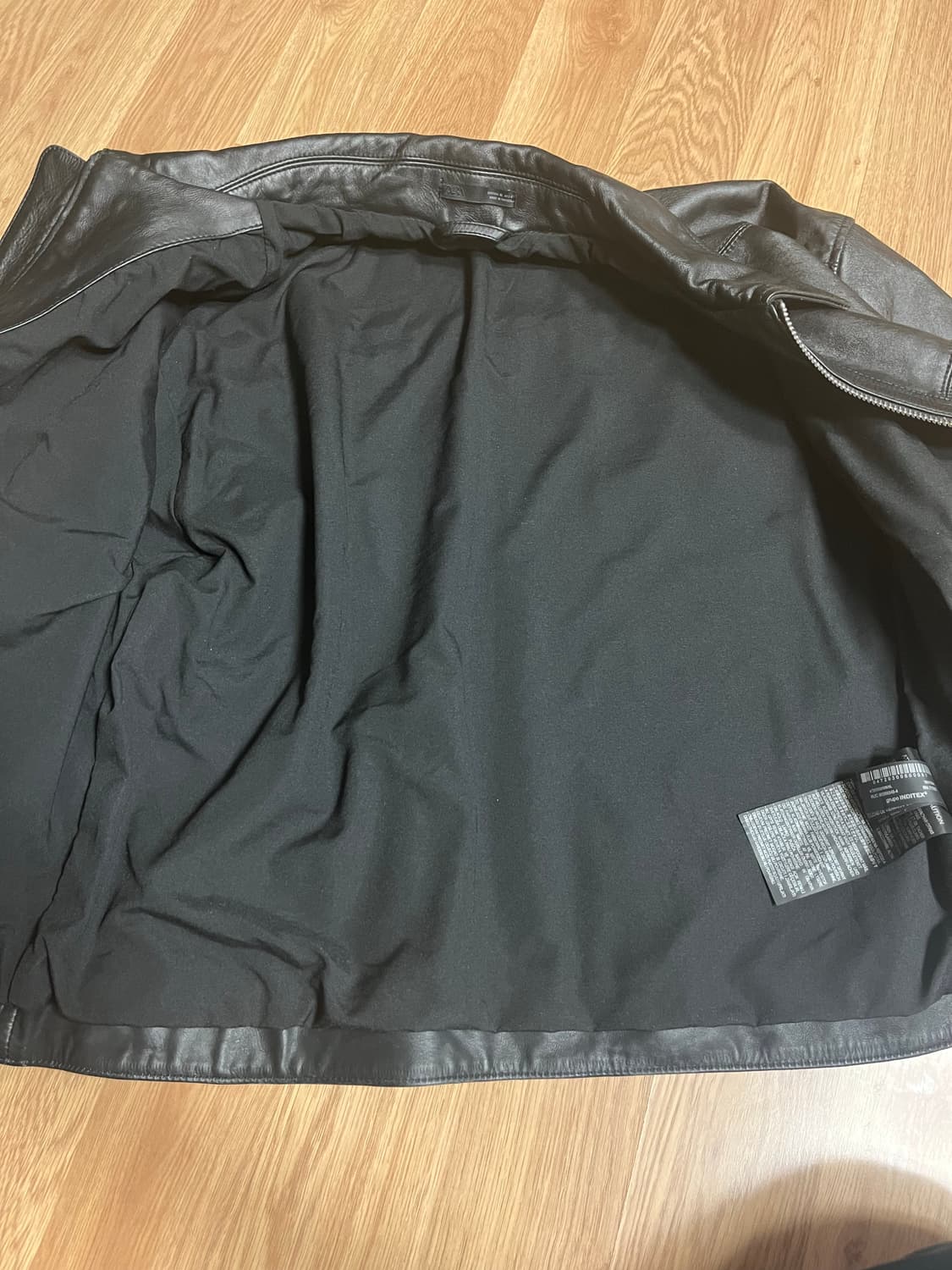 자라 레더 자켓 xl 상품이미지4