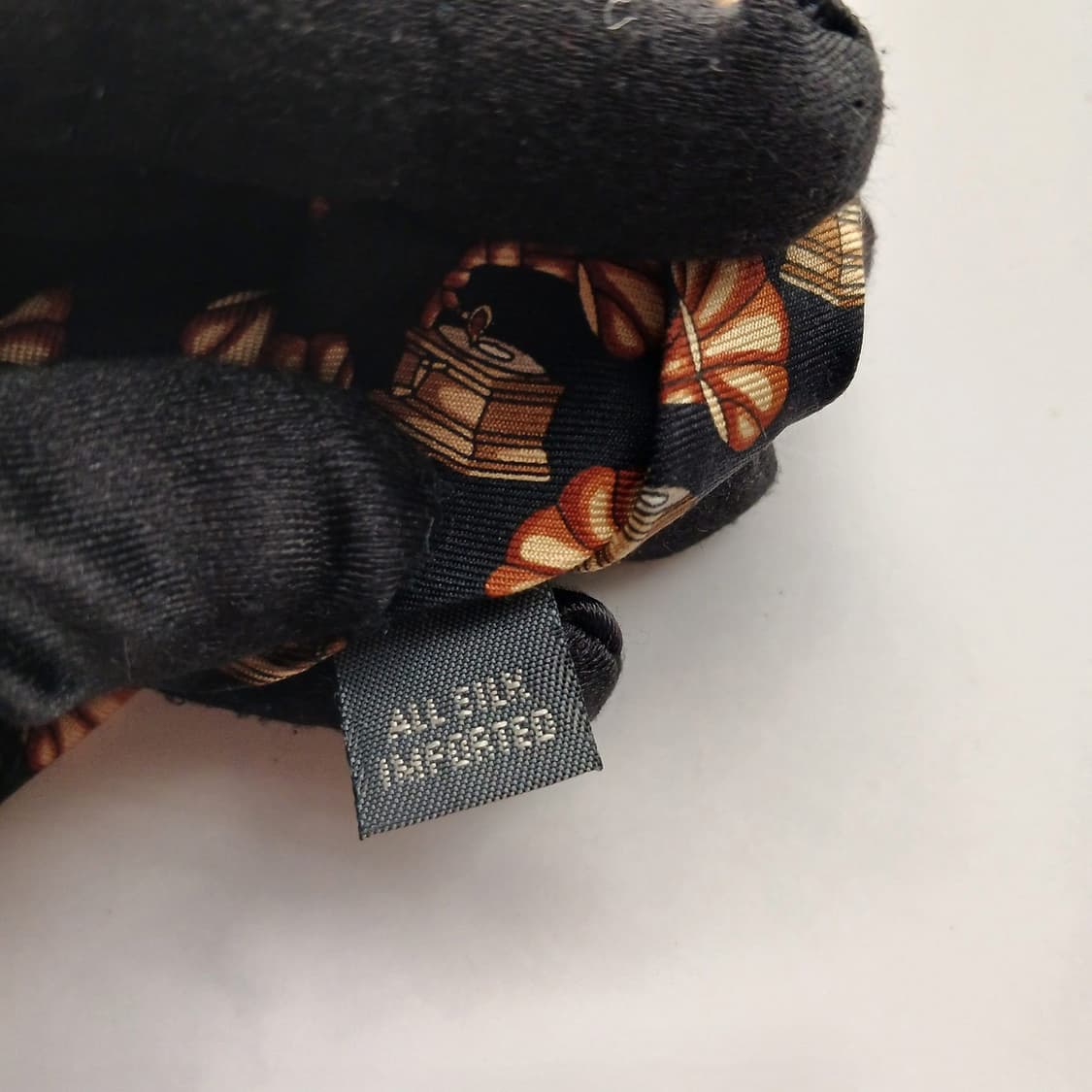발리 실크 블랙 그래머폰 패턴 넥타이 9.8cm A+등급 A18509
 상품이미지8