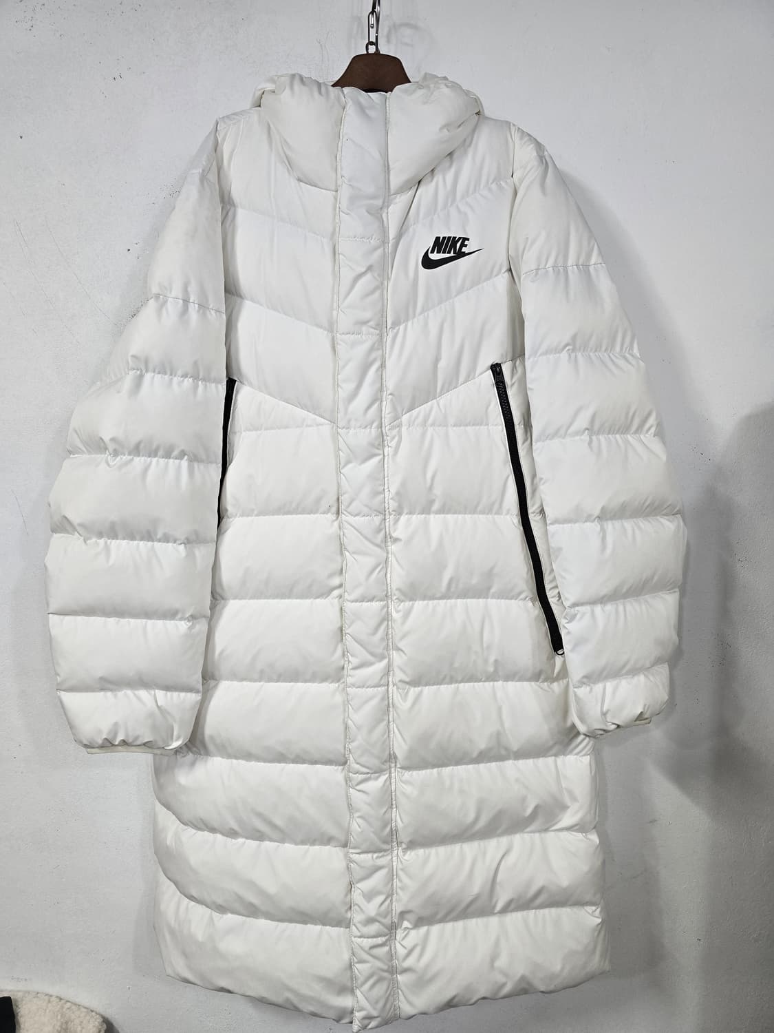 나이키  덕다운  화이트 롱패딩 상품이미지1