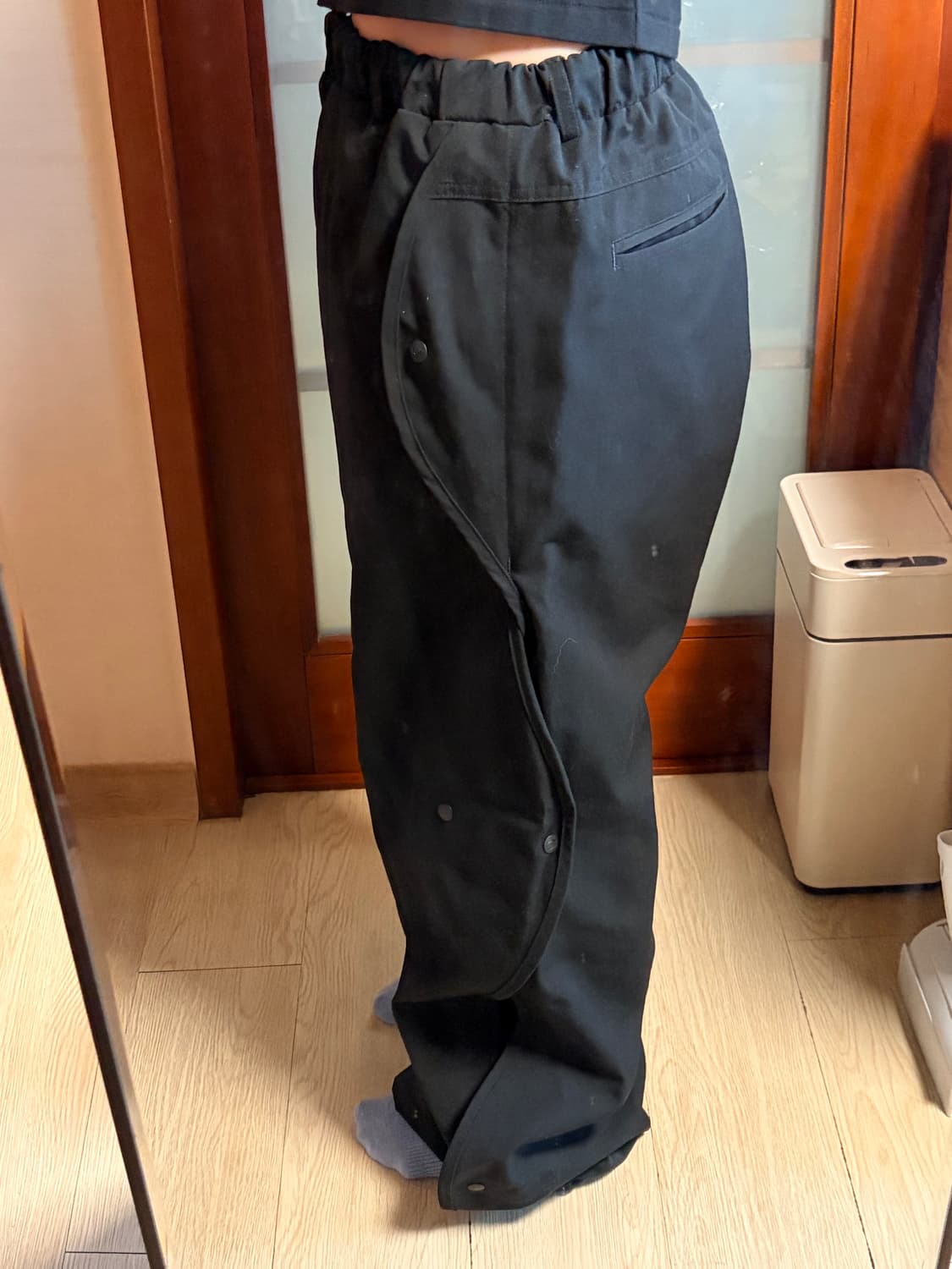 22ss 산산기어 웨이브 블랙 팬츠 상품이미지1