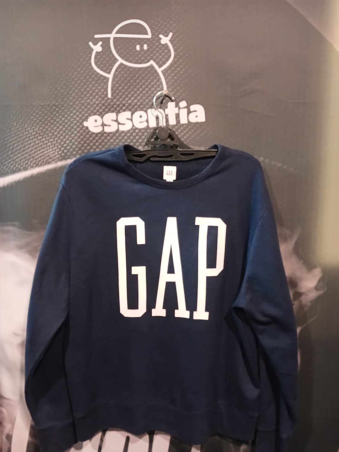GAP 네이비 빅로고 기모 맨투맨 상품이미지1