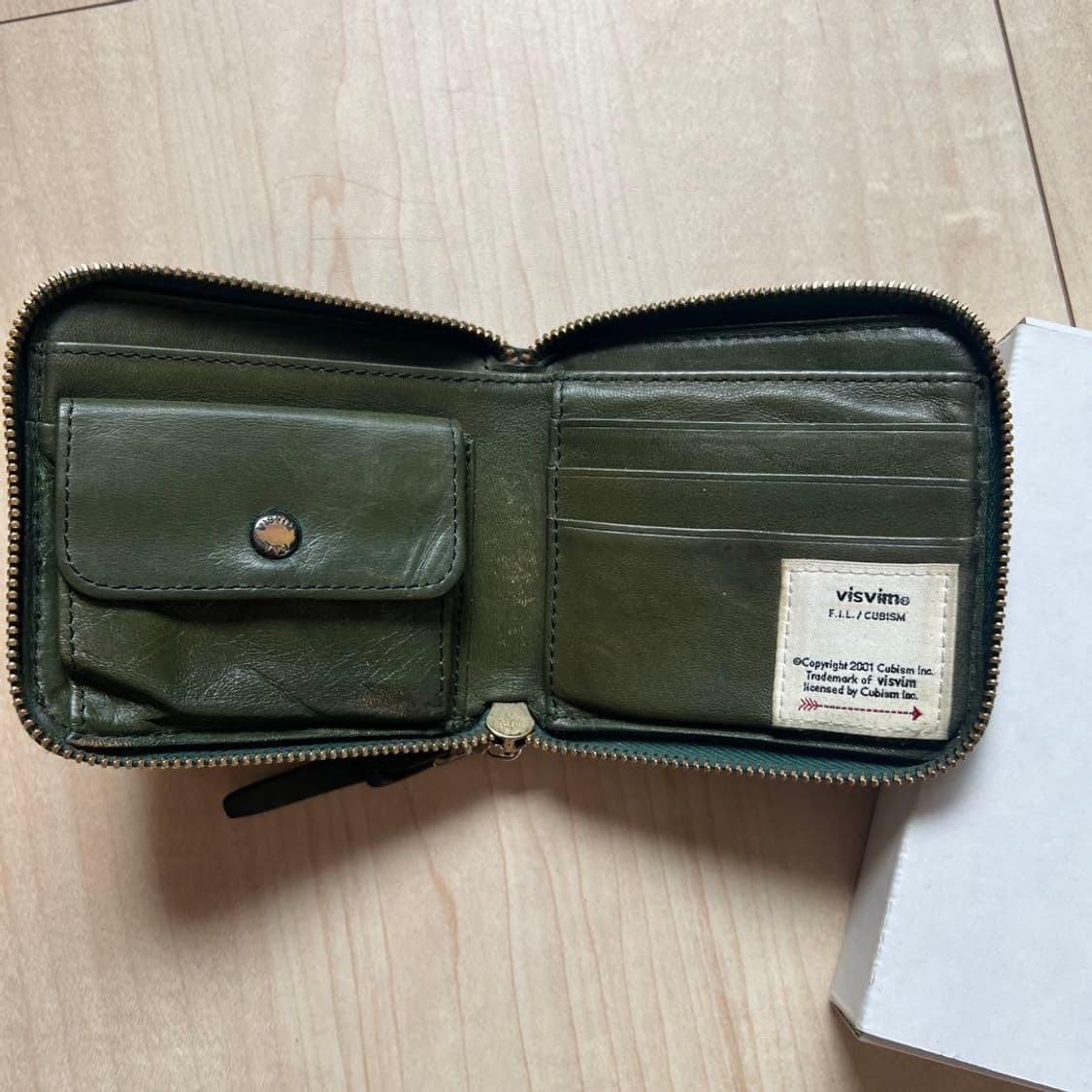 비즈빔 visvim bi-fold 가죽 지갑 상품이미지2