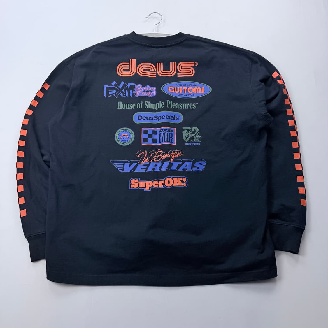 데우스엑스마키나 튠업 롱슬리브 상품이미지1