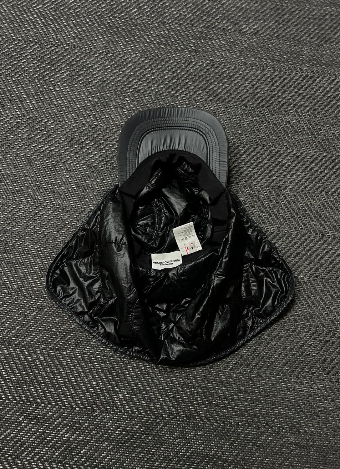 [L] 솔로이스트 19aw 롱 이어플랩 캡 상품이미지2