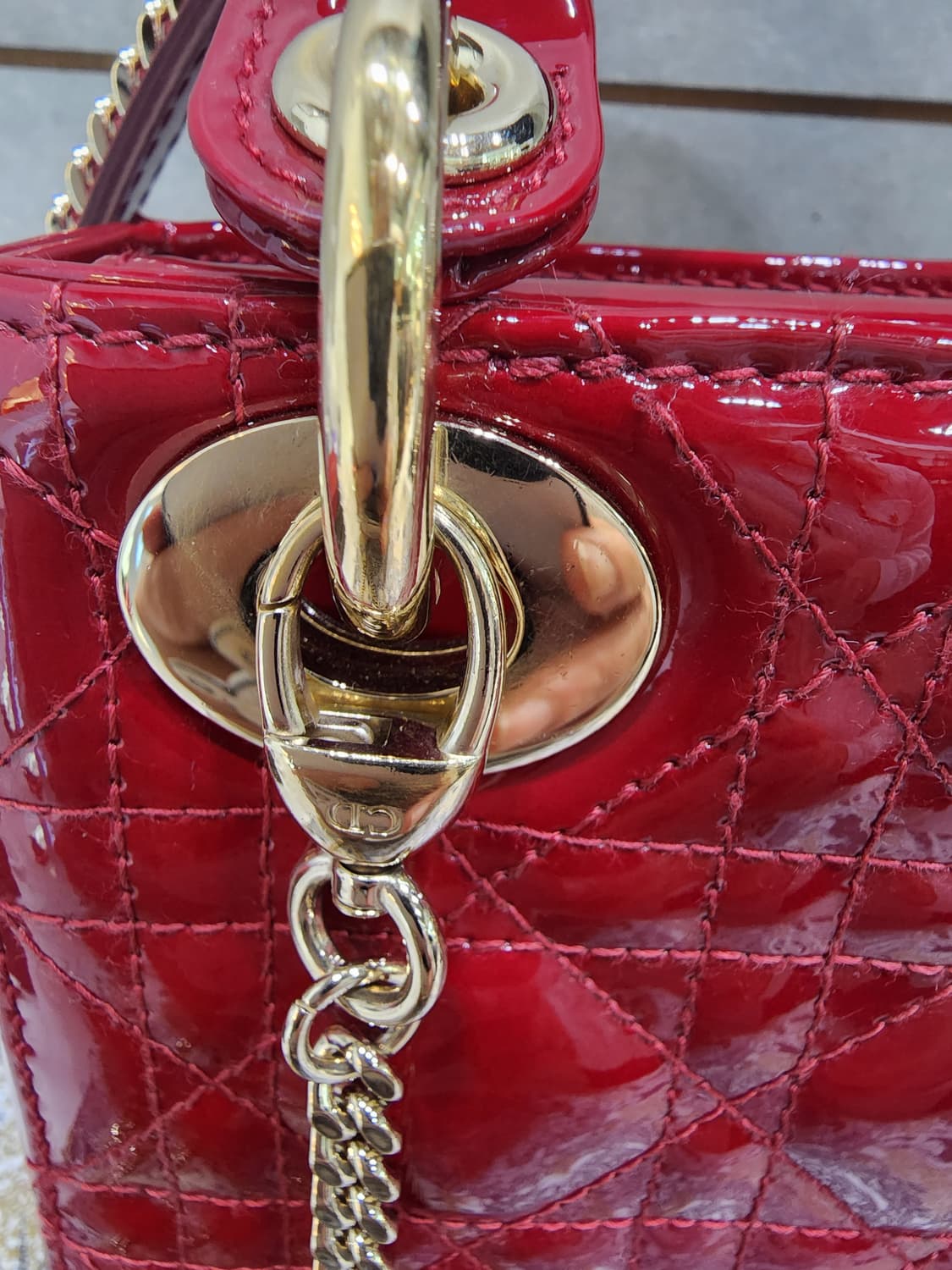 디올 레이디백 미니 페이던트 금장 상품이미지3