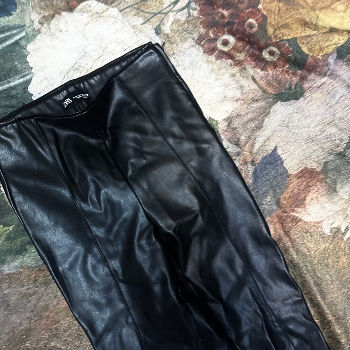 자라 빈티지 블랙레더팬츠 S 상품이미지2