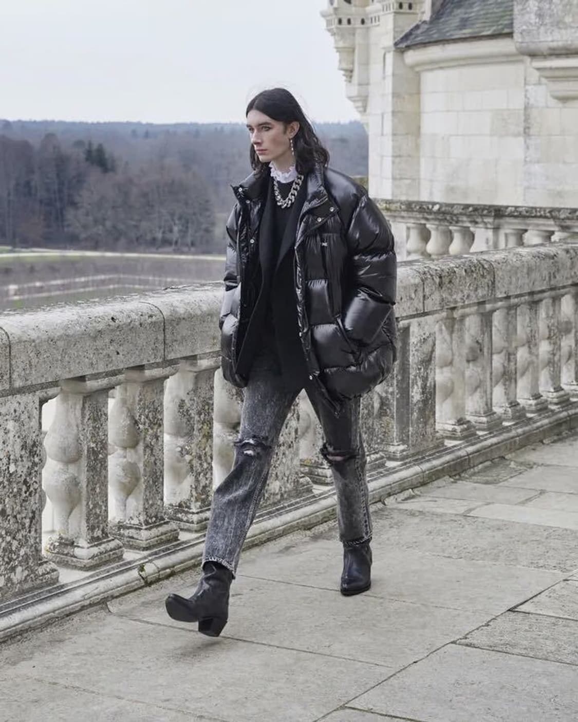 [NCT 착용] 셀린느 21AW 백로고 패딩 상품이미지1