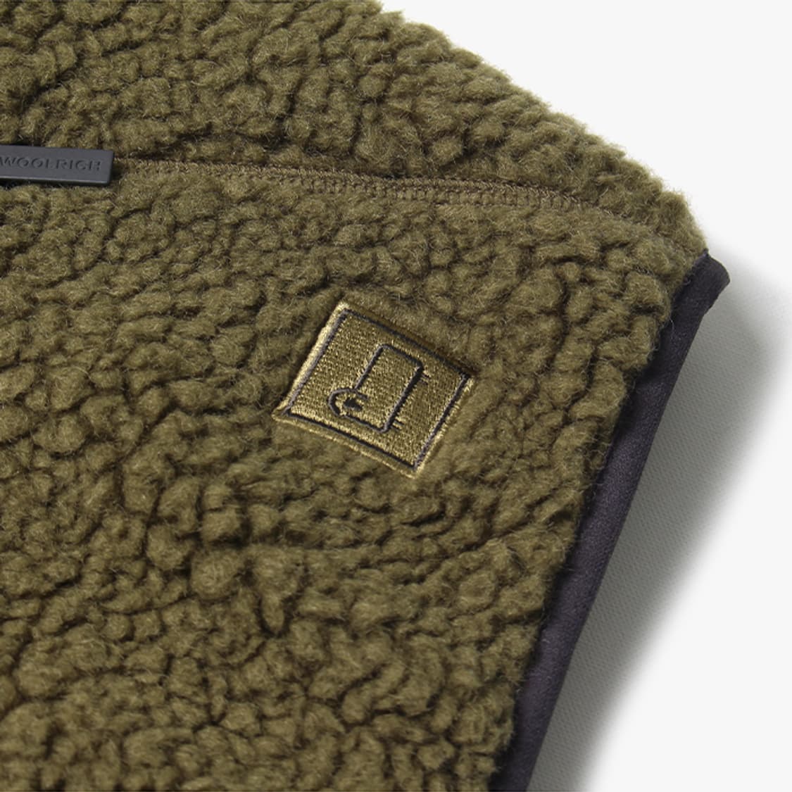  WOOLRICH "Boa Vest" 상품이미지4