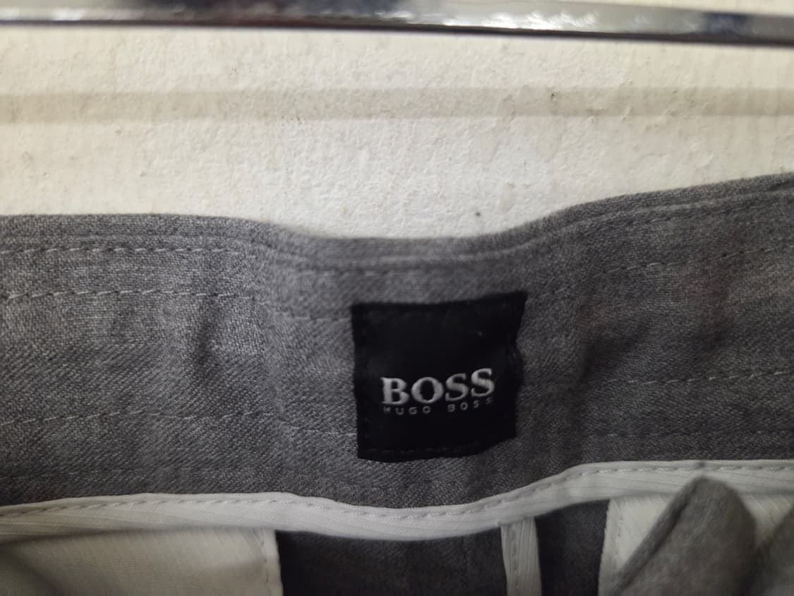 HUGO BOSS 남성 그레이 팬츠 50/34R 상품이미지3