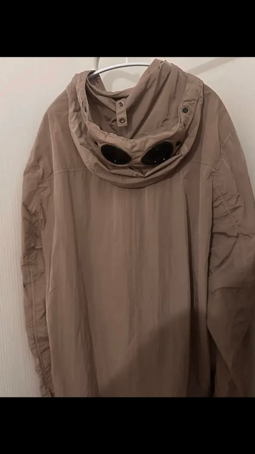 Cp컴퍼니 고글 후드 바람막이 상품이미지1