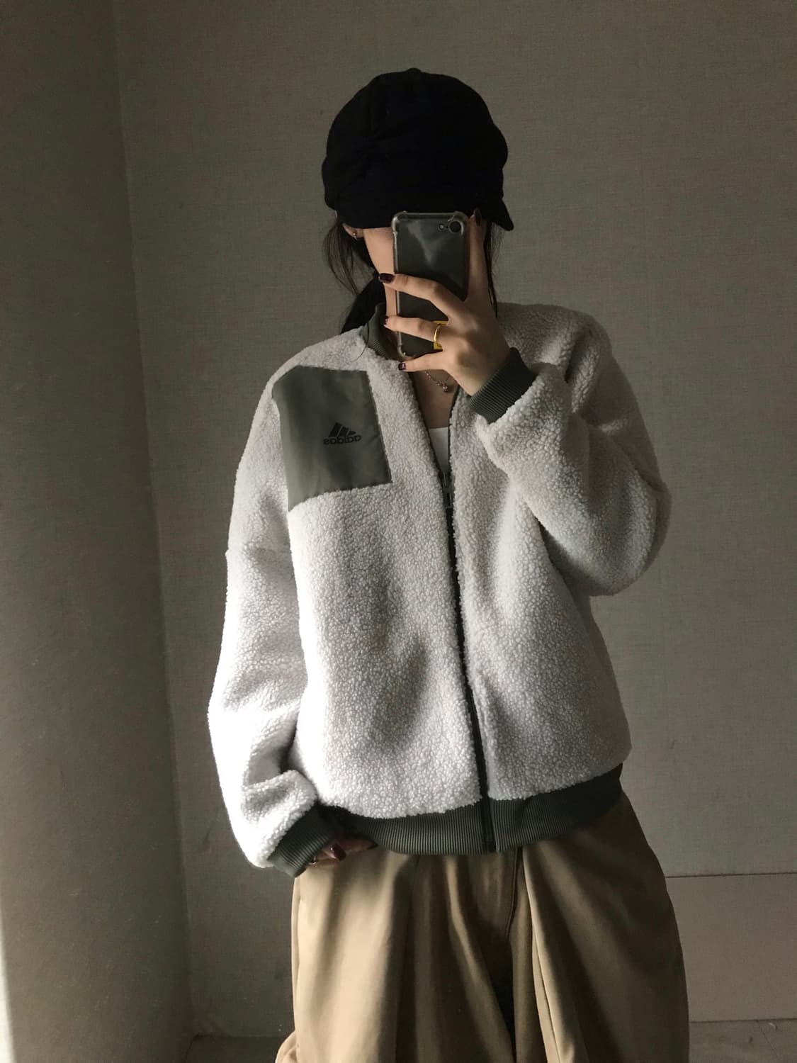 아디다스 리버시블 카키 후리스 패딩 상품이미지1