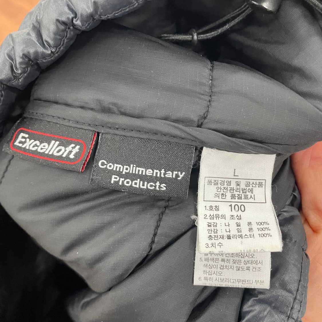 노스페이스 경량 패딩 상품이미지4