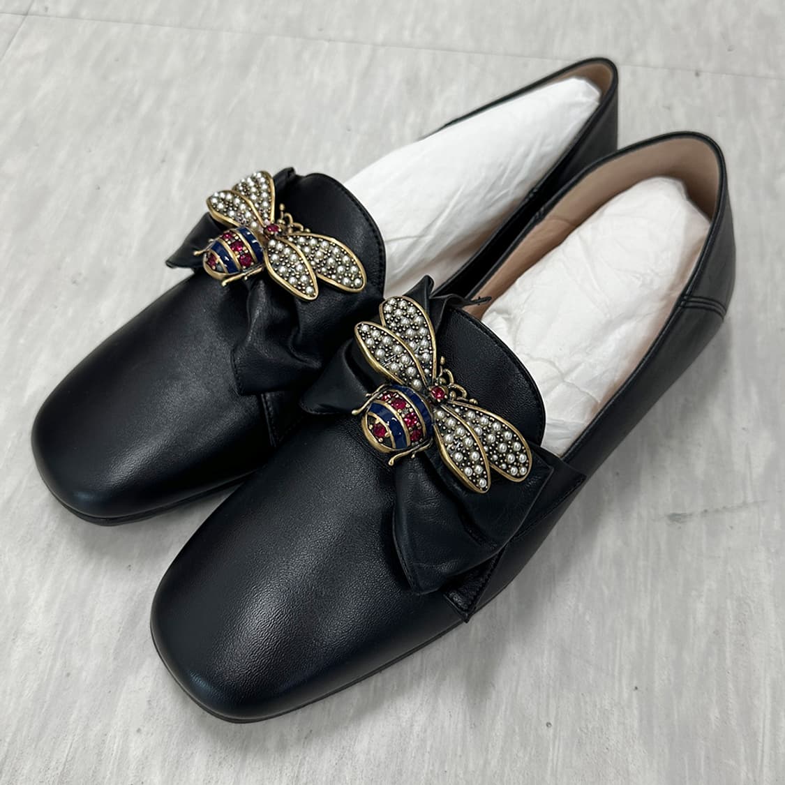 구찌 레더 꿀벌 비 리본 발레 플랫 로 37.5 240-245mm 상품이미지1