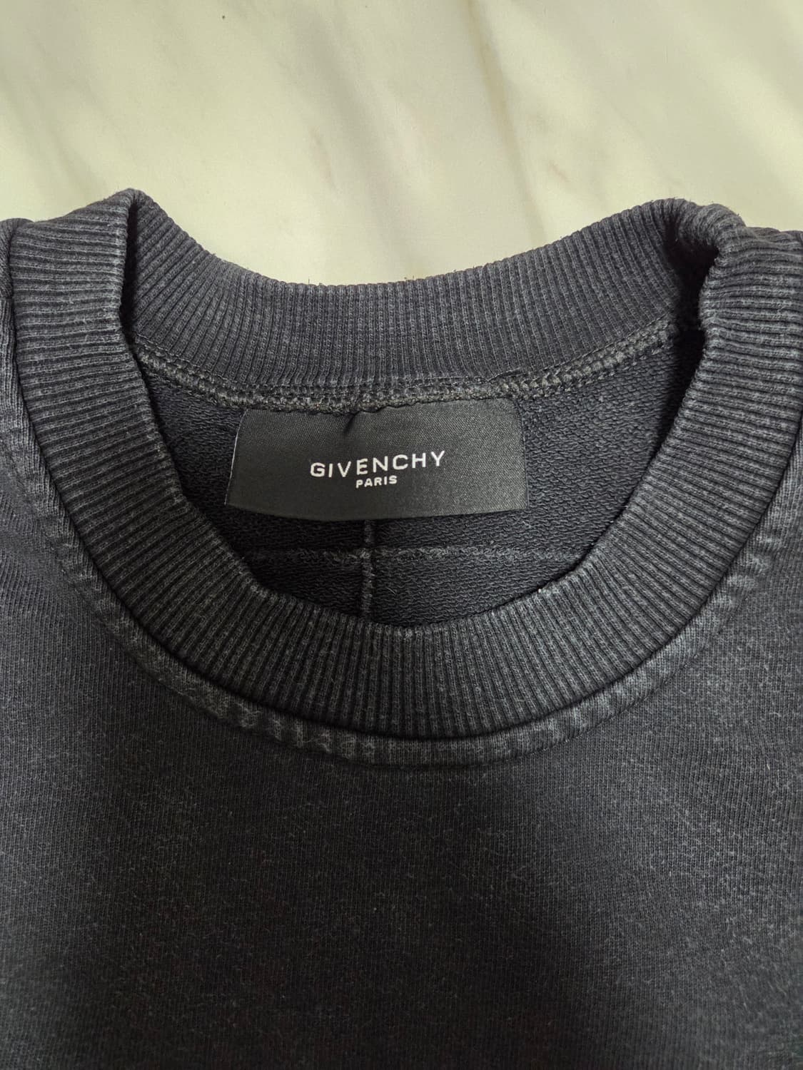 지방시 프린트 맨투맨 상품이미지5