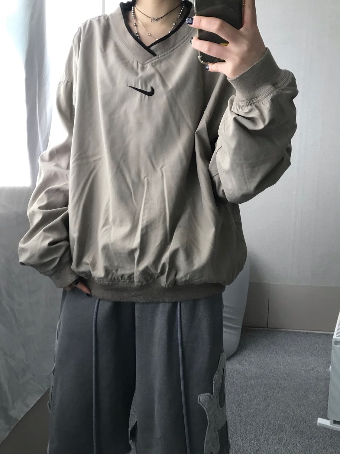 나이키 00s 베이지 오버핏 웜업 상품이미지4