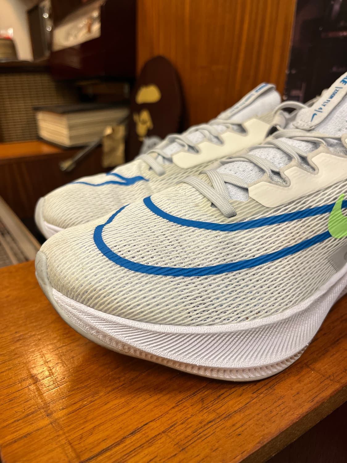 NIKE 나이키 줌 플라이 4 스니커즈 상품이미지5