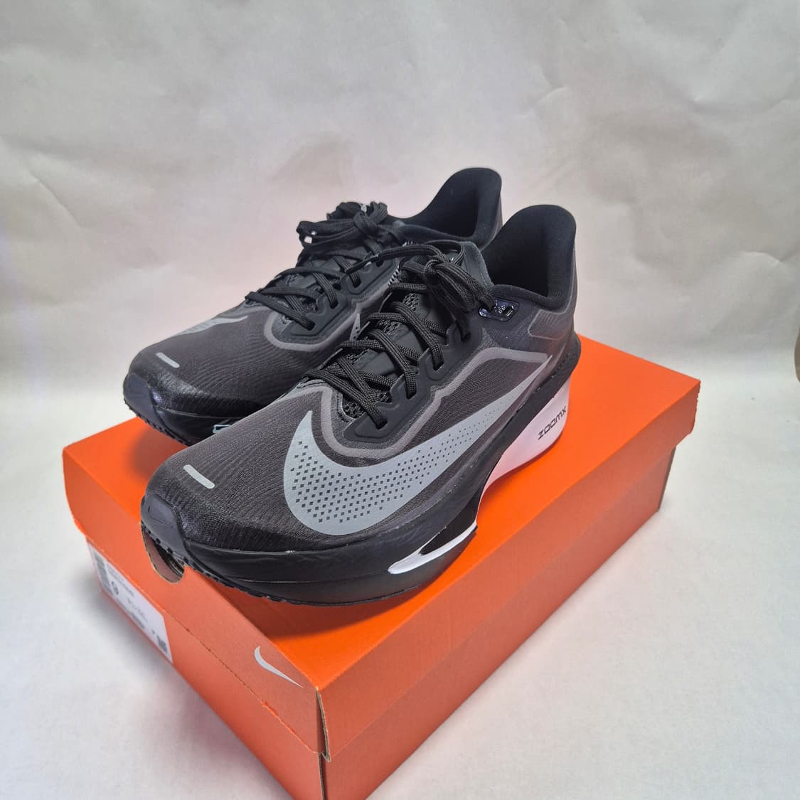 나이키 줌플라이 6 그레이화이트 새상품 270 상품이미지1