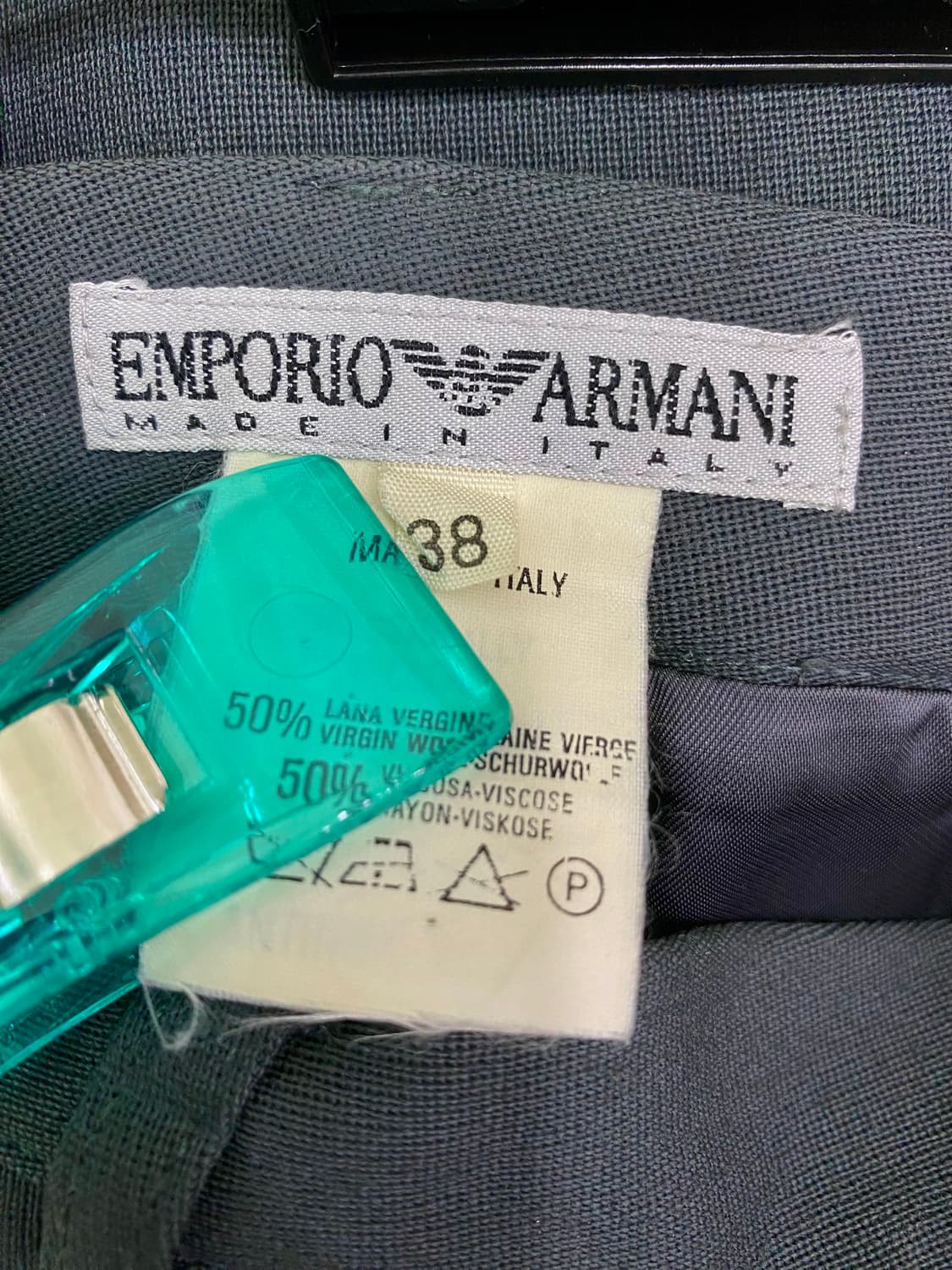 엠포리오아르마니 스커트38(실측 24인치) 상품이미지7