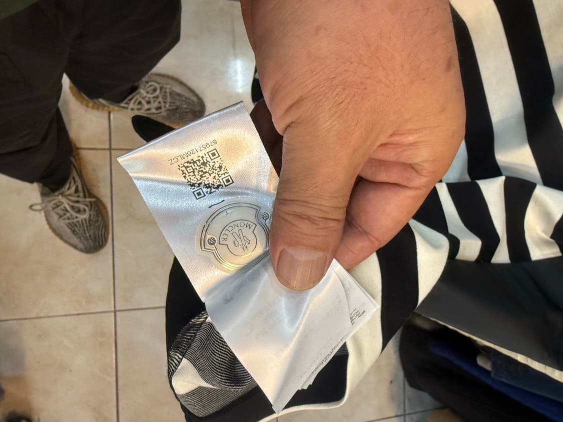 66 정품 몽클레어 원피스 팝니다 상품이미지7