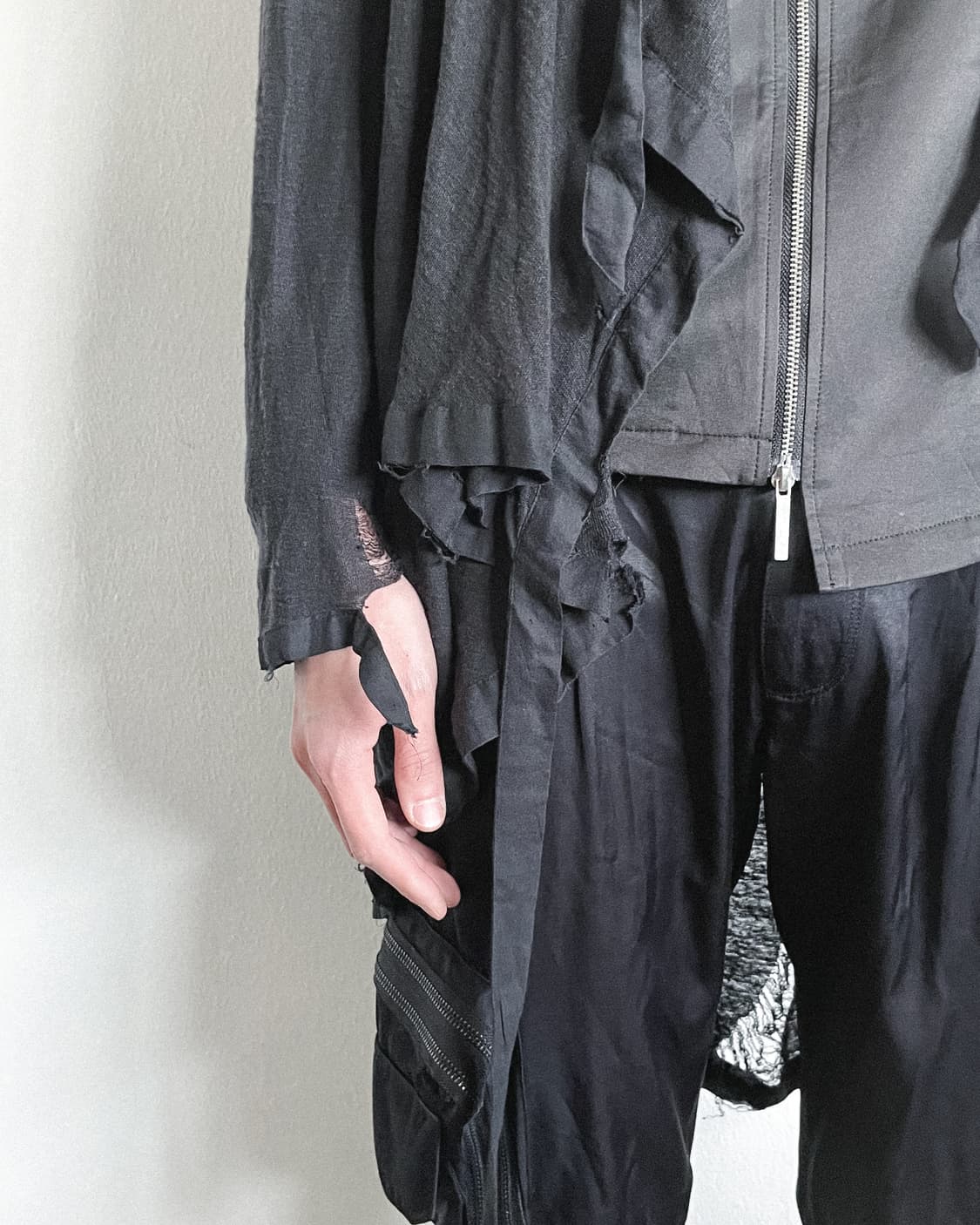 aleksandr manamis 드레이프 디스트로이드 가디건 상품이미지3