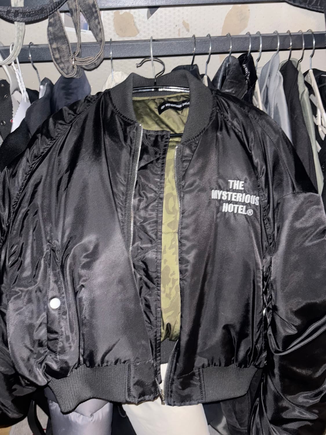 더미스테리어스호텔 플라이트 점퍼  상품이미지5