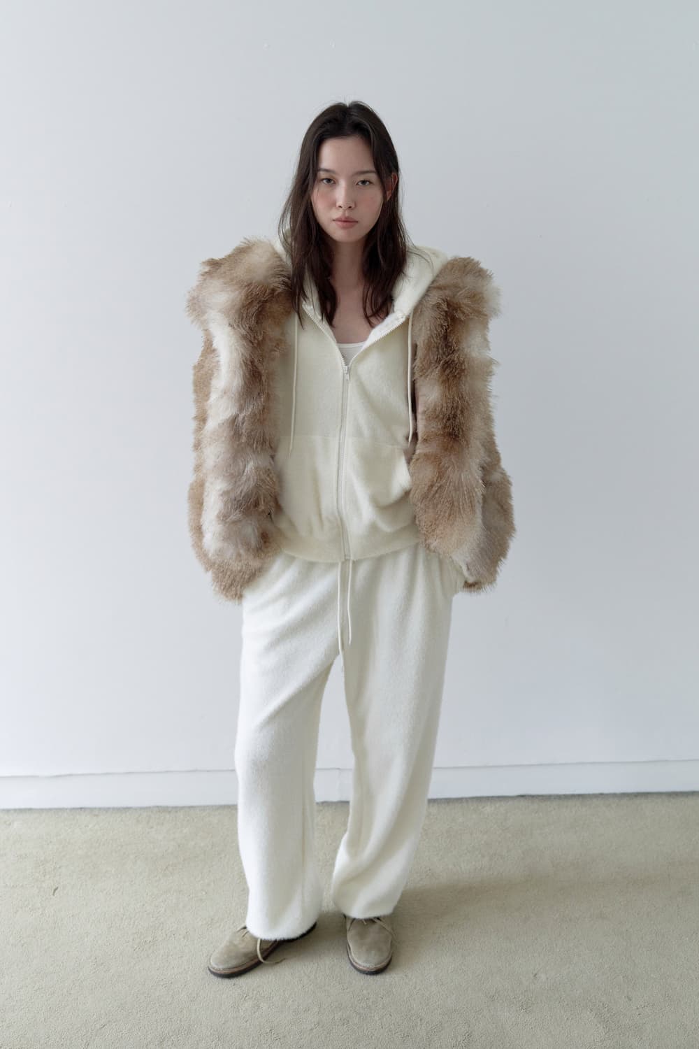 ders 더스 밤비 퍼 숏 자켓 베이지 상품이미지2