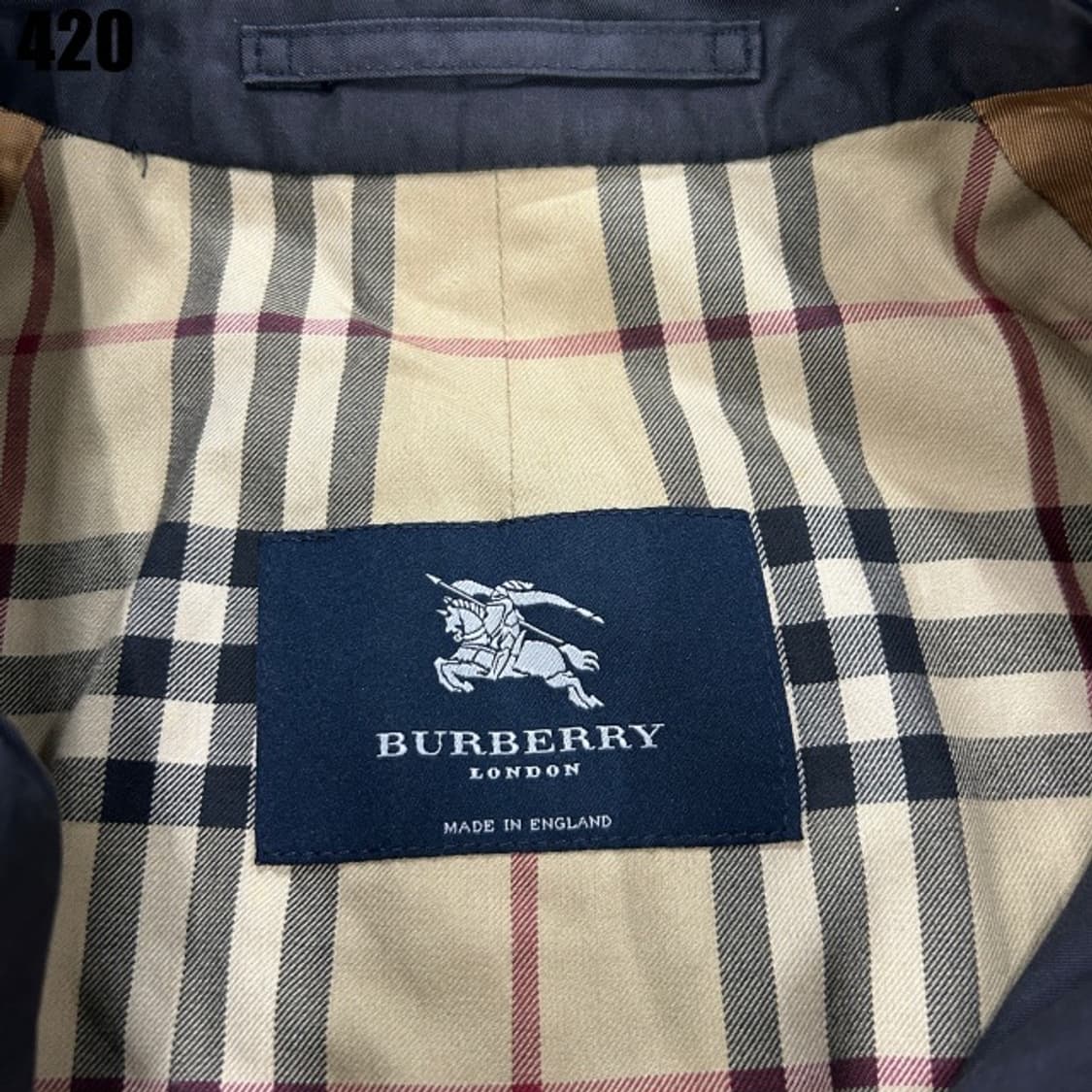 버버리 블랙 트렌치코트  상품이미지2