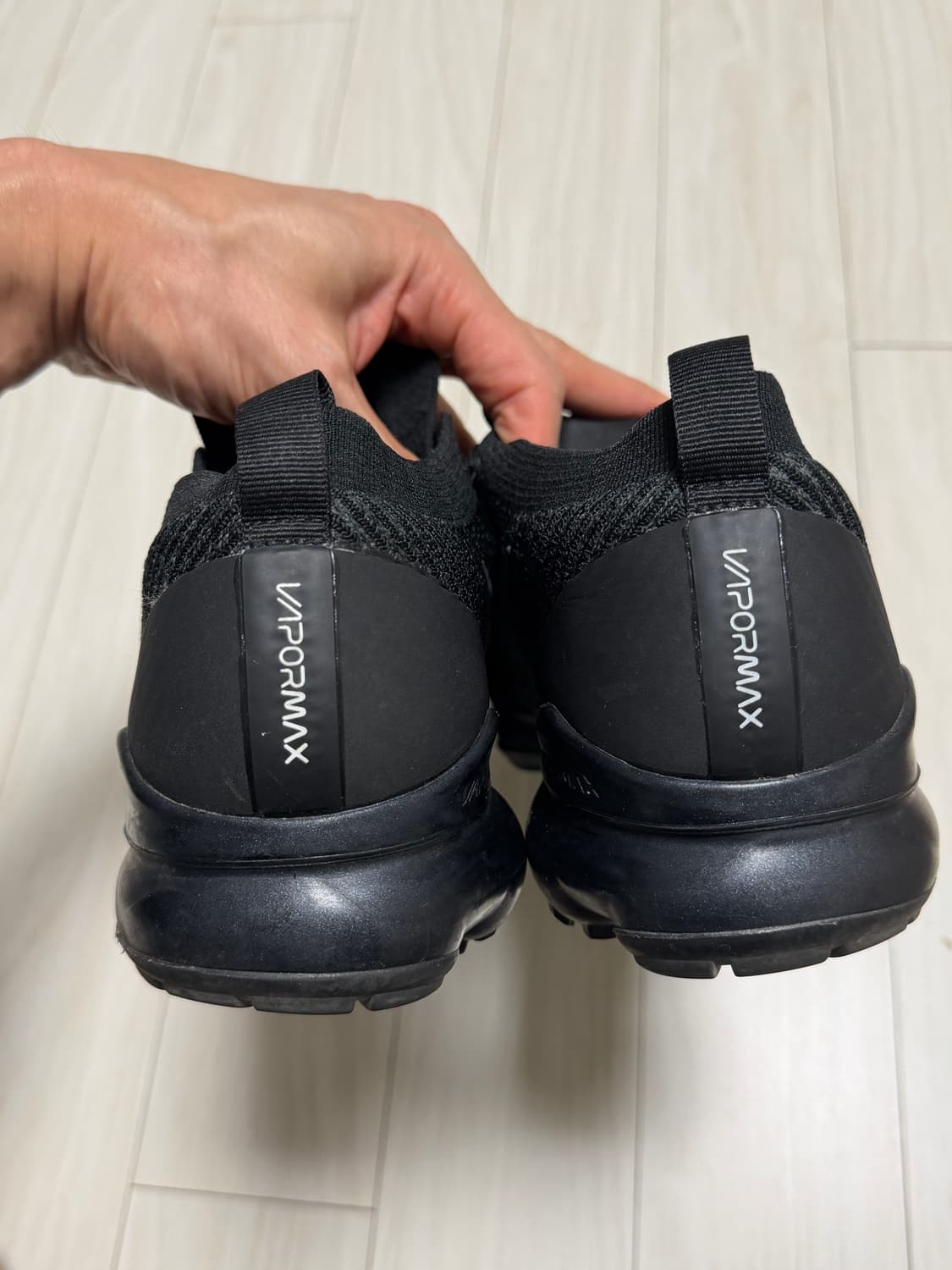 나이키 베이퍼 맥스 플라이니트3 트리플블랙 270 상품이미지4