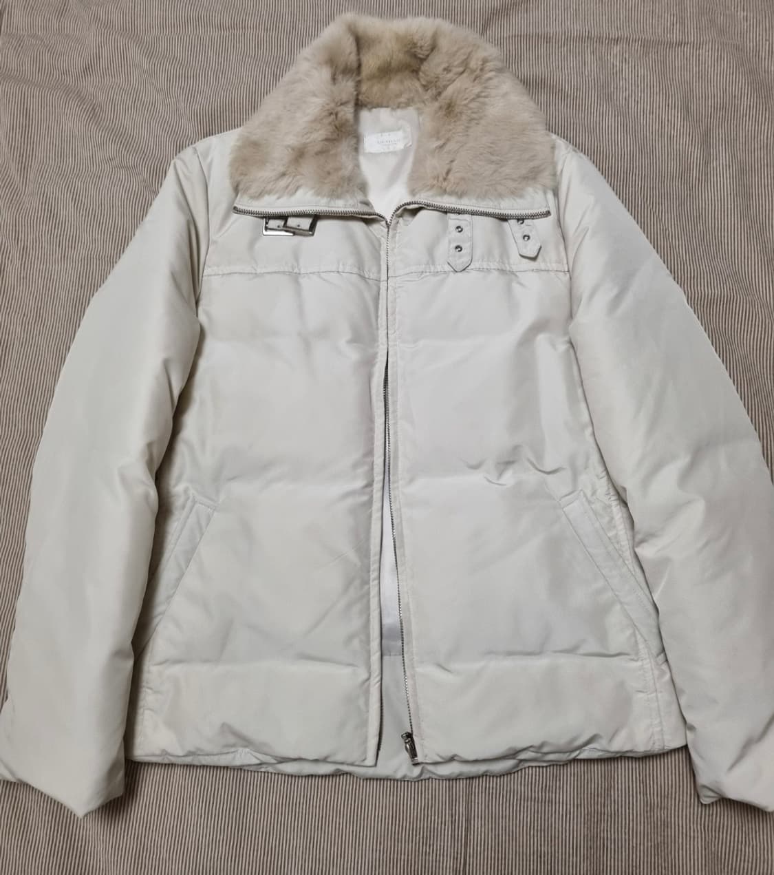 데미안 패딩 상품이미지1