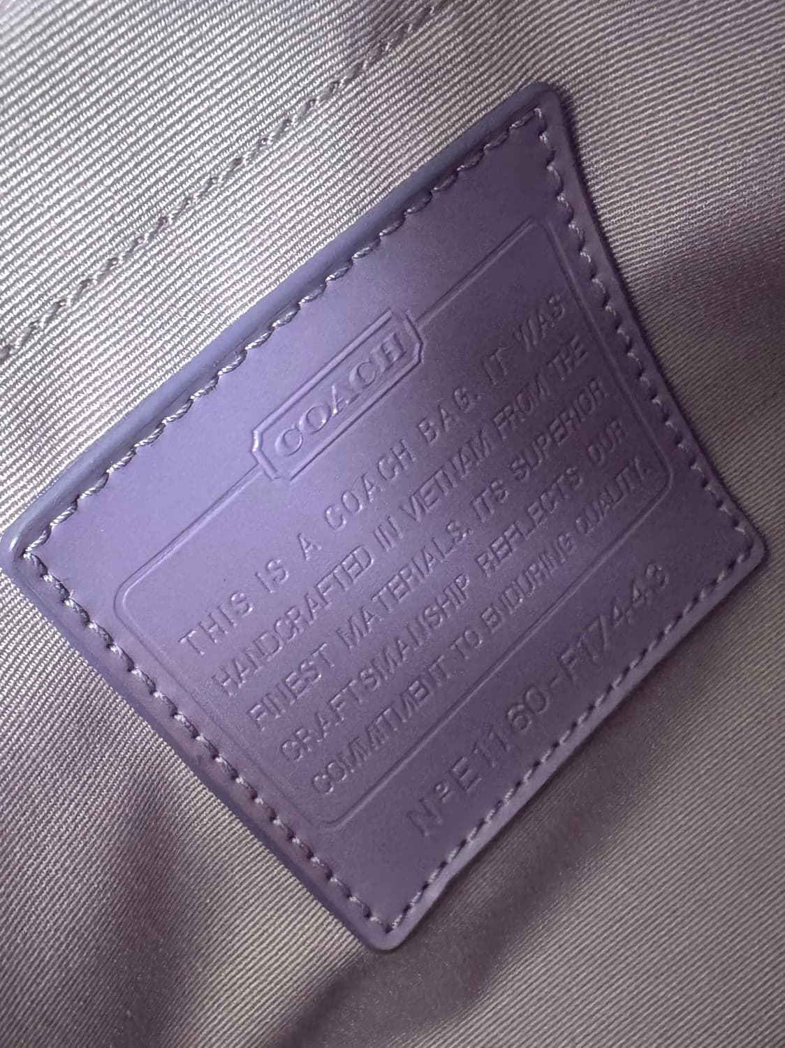 •코치 시그니처 캔버스 퍼플 토트백 상품이미지10